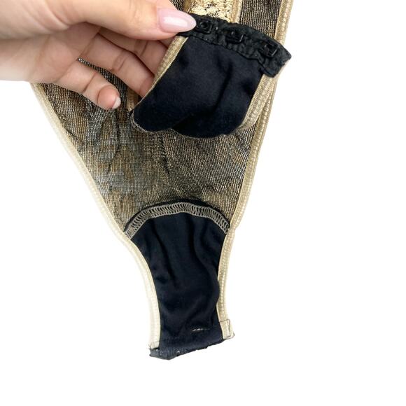 Vintage ABS Allen Schwartz Embroidered Floral Mesh Bodysuit Small Made in USA - Picture 6 of 7